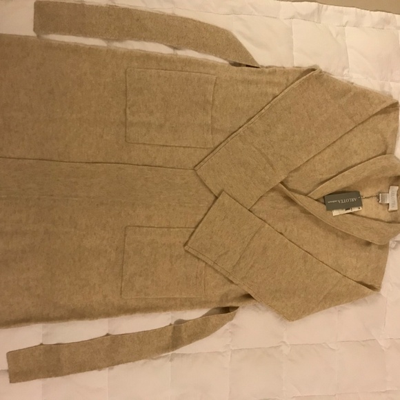 Arlotta cashmere blend robe M/L - Picture 7 of 7